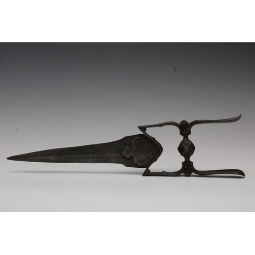 172 - An Indian Steel Katar (Dagger) from the 18th Century.

L: Approximately 40cm