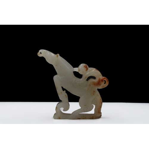 386 - A Rare Chinese Jade Hand Carved Figure of a Monkey on the Back of a Horse.

H: Approximately 5.5cm