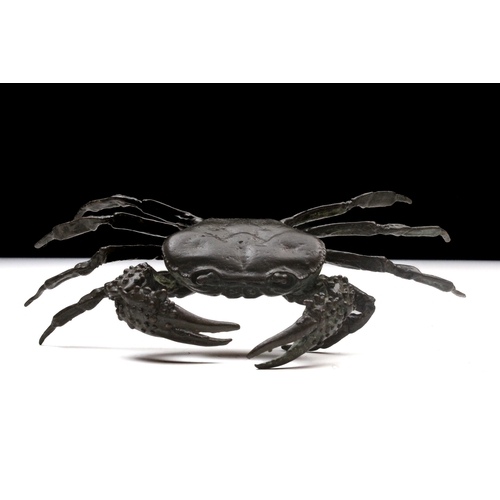 395 - A Japanese Bronze Okimono Figure of a Crab.

L: Approximately 13cm
H Approximately 6cm