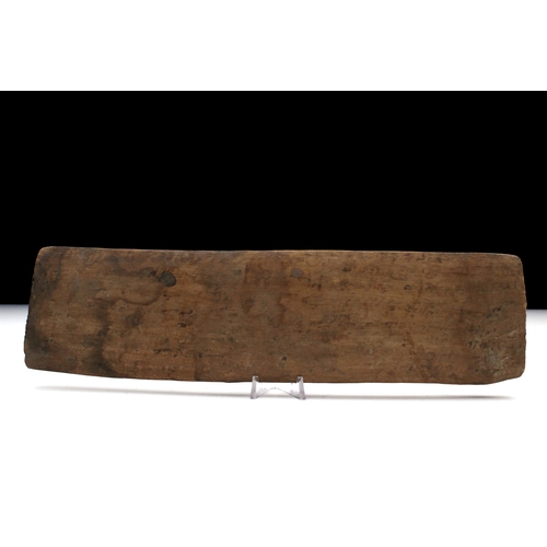 77 - An Islamic Wood with Arabic Inscriptions.

L: Approximately 24cm
H: Approximately 6.5cm