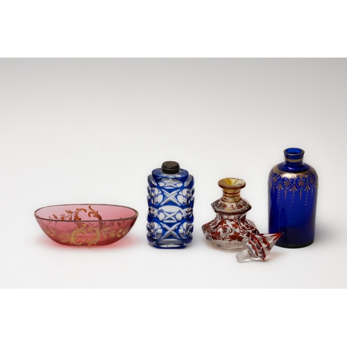 54 - A Lot of 4 Antique Bohemian Glass Scent Bottles and a Bowl from the 19th Century.