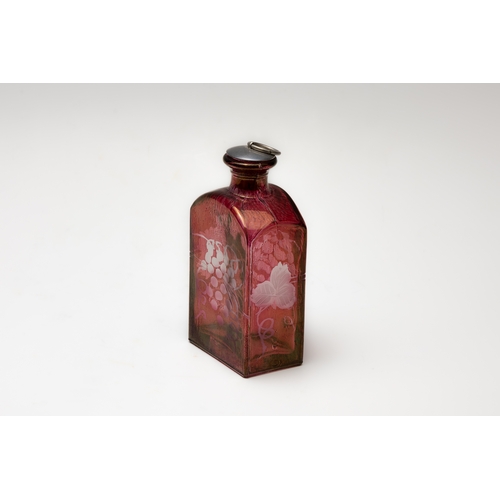 63 - An Antique Bohemian Ruby Red Glass Flask from the 19th Century.

H: Approximately 14cm