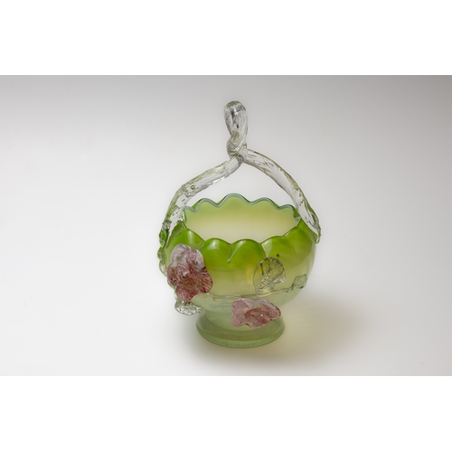 74 - A Victorian Lime Green Glass Basket from the 19th Century.

H: Approximately 20cm