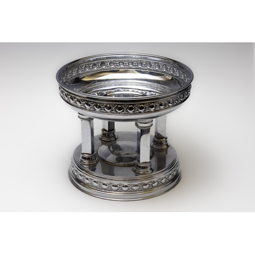 78 - A Continental Silver Plate Center Piece.

Approximately 25cm