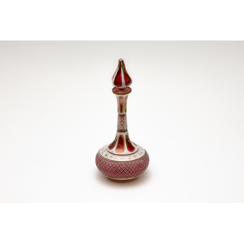 89 - An Antique Bohemian Red Overlay Glass Cologne Bottle from the 19th Century.

H: Approximately 19.5cm