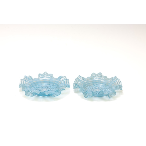 119 - A Pair of Vintage Venetian Baby Blue Glass Saucers from the 20th Century.

D: Approximately 15cm