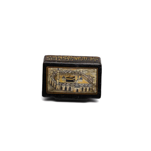 291 - An Islamic Hand Painted Paper Mache Box Depicting the Kaabah and a Written Poem from the Late 19th C... 