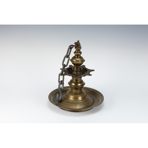 409 - An Indian Bronze Oil Lamp from the End of the 18th Century.

H: Approximately 29cm