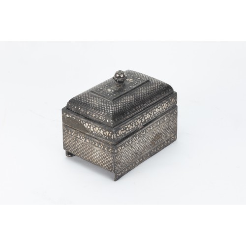 195 - An Islamic Indian Bidriwear Inkwell from the 18-19th Century.

H: Approximately 10cm
L: Approximatel... 