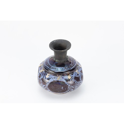 198 - An Islamic Safavid Painted Bottle from the 17th Century.

H: Approximately 14cm