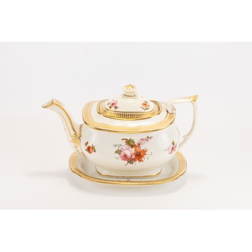 25 - A Regency Grainger Tea Pot & Stand Circa 1815/20.

H of Tea Pot: Approximately 26cm
L of Stand: Appr... 