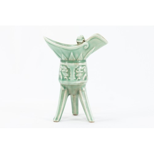 83 - A Chinese Green Ceramic Oil Lamp.

H: Approximately 15cm