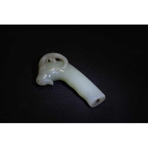 298 - An Indian Mughal Jade Dagger Handle in the Form of a Goat.

H: Approximately 9.5cm