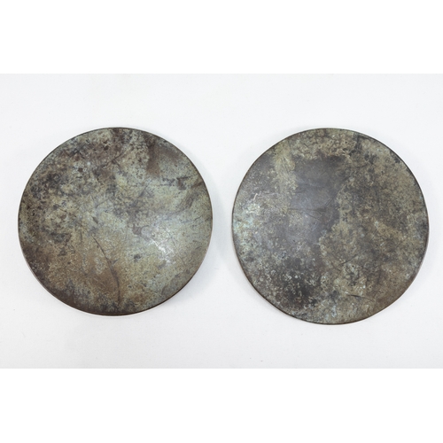 4 - **NO RESERVE**

A Lot of 2 Chinese Bronze Mirrors Probably Han Dynasty.

D: Approximately 11.7cm & 1... 