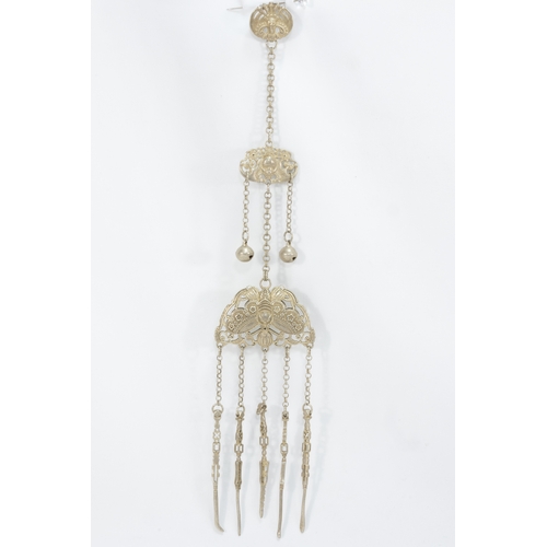 341 - A Chinese Tibetan White Metal Hair Accessory.

H: Approximately 33.7cm

90.7g