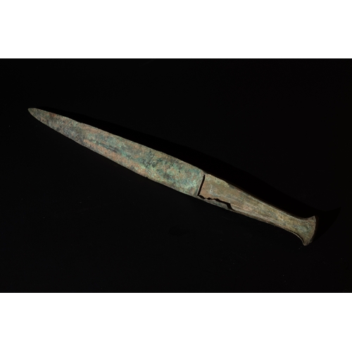 292 - A Luristani Bronze Sword from 2000 B.C. - 1200 B.C.

L: Approximately 35cm

Private Collector from U... 