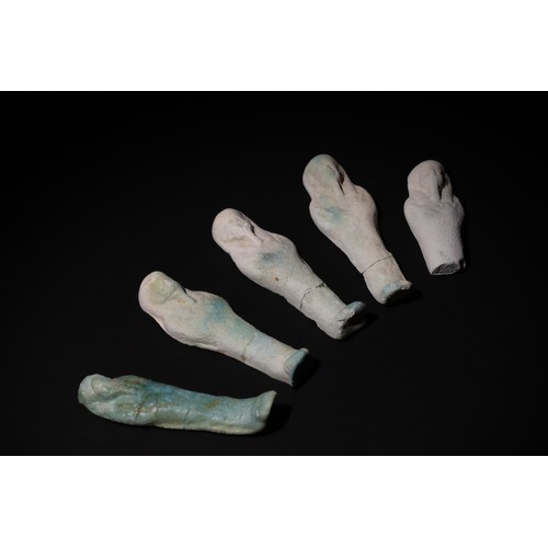 206 - A Lot of 5 Egyptian Miniature Faience Ushabtis, Circa 26th Dynasty.

H: Approximately 4.5cm - 6.2cm
... 