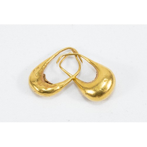 70 - A Pair of Roman Gold Earrings from 625 BC- 476 AD.

Approximately 1.7g

Private Collection from Lond... 