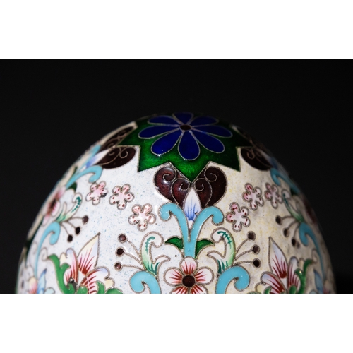 12 - A Russian 84 Standard Silver & Cloisonné Enamel Egg.

H: Approximately 10cm
210g