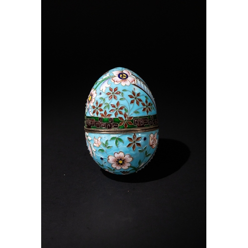 13 - A Russian 84 Standard Silver & Cloisonné Enamel Egg.

H: Approximately 9.5cm
182g