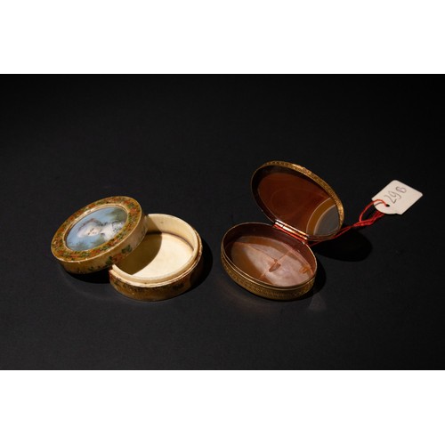 32 - A Lot of 2 Snuff Boxes Featuring: A Circular Bone Snuff Box with a Miniature Representing a Lady, Pr... 