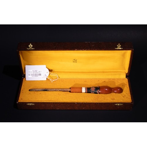 82 - An Islamic Bone, Coral & Amber Hookah Mouthpiece, 19th Century, in a Fitted Box from Foch Dijon.

An... 