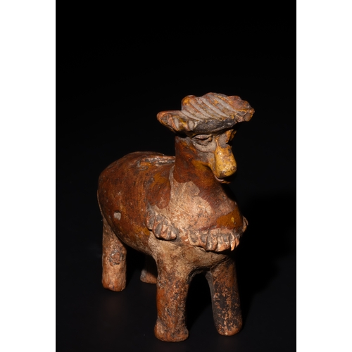 319 - **NO RESERVE**

A Çanakkale Pottery Figurine of a Ram with a Decorative Hat.

This Çanakkale pottery... 