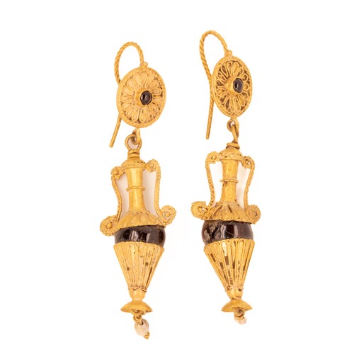 22 - A Pair of Roman Gold Earrings with Garnet Detail.

A pair of Roman gold earrings designed with finel... 