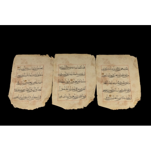 121 - A Lot of 3 Mamluk Qur'anic Manuscript Pages, 15th Century.

These vellum leaves feature exquisite Ar... 