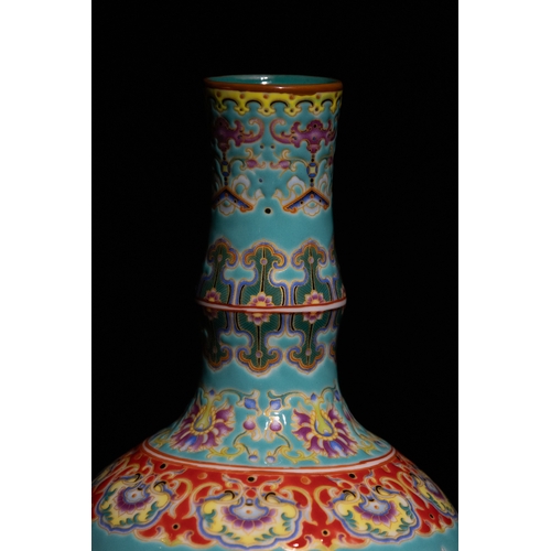 88 - A Chinese Turquoise-Ground Porcelain Vase with Floral and Bird Motifs with 4 Character Marks to the ... 