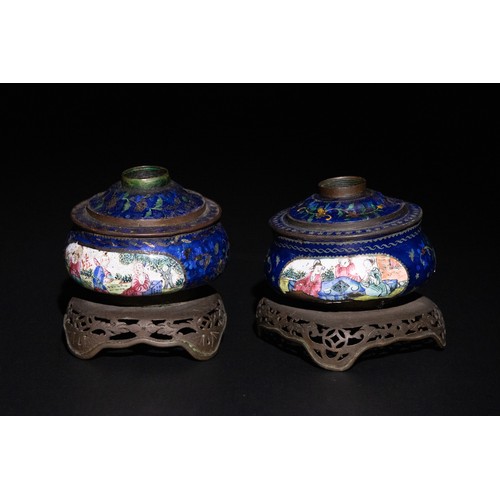 306 - **NO RESERVE**

A Pair of Chinese Copper Enamel Inkwells, 18th-19th Century.

A pair of copper ename... 