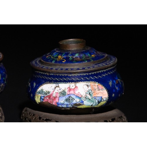 306 - **NO RESERVE**

A Pair of Chinese Copper Enamel Inkwells, 18th-19th Century.

A pair of copper ename... 