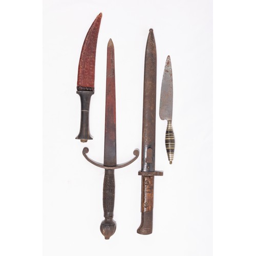 316 - **NO RESERVE**

A Mixed Lot of Four Daggers and Knives.

A diverse collection of four daggers and kn... 