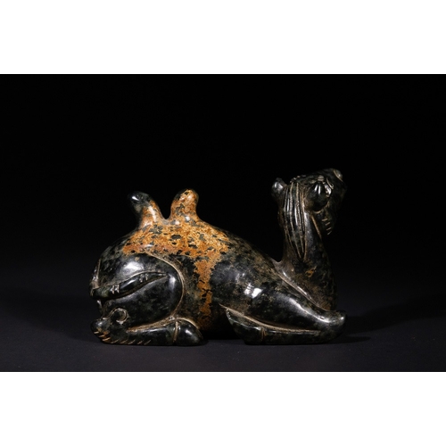 339 - A Chinese Hetian Jade Recumbent Two-Humped Camel - A Chinese Hetian Jade Recumbent Two-Humped Camel.... 