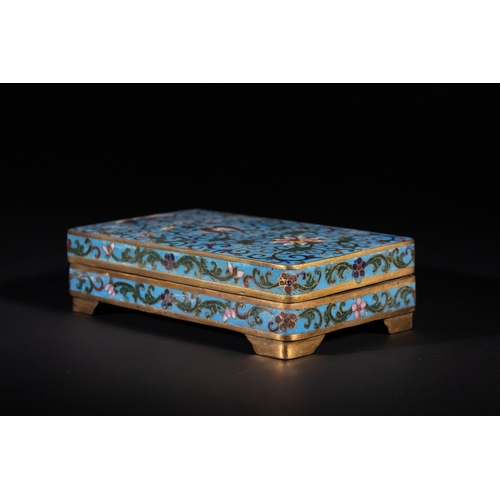 315 - A Chinese Cloisonné Enamel Rectangular Box and Cover, Qianlong Mark, 19h-20th Century - A Chinese cl... 