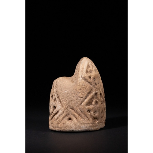 7 - A Central Asian Islamic Terracotta Chess Piece, Possibly 17th/18th Century - A Central Asian Islamic... 
