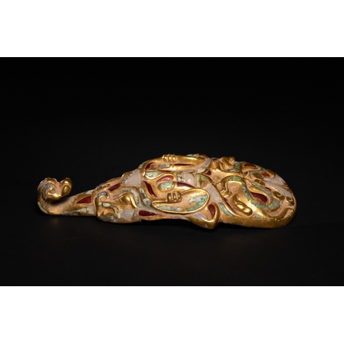 462 - A Chinese Gilt Bronze Belt Buckle with Inset Jade, Agate and Turquoise Beads, 19th Century.

A Chine... 