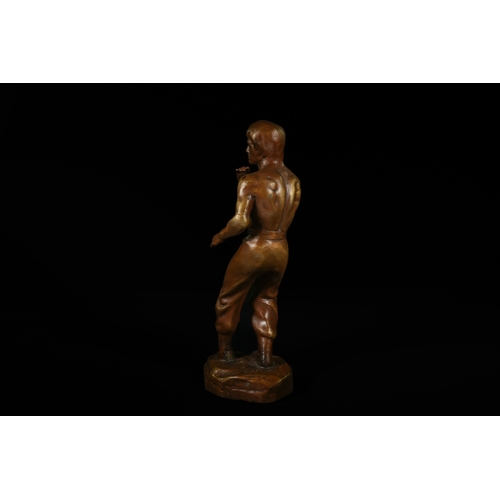 327 - A Bronze Sculpture of Bruce Lee, Attributed to Mavchi. - A bronze sculpture depicting Bruce Lee, att... 