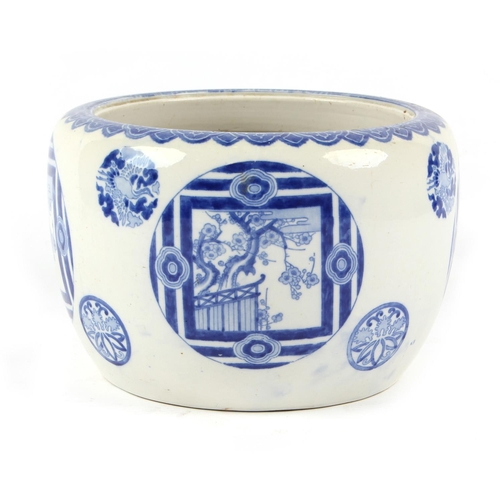 7 - Property of a lady of title - a late 19th / early 20th century Japanese Arita blue & white planter, ... 