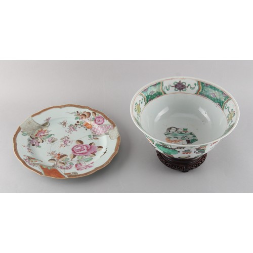 47 - Property of a lady - a Chinese famille verte bowl painted with precious objects, Qing dynasty, re-st... 