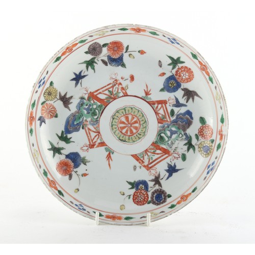 65A - Property of a lady - a Chinese famille verte shallow dish, Kangxi period (1662-1722), hairline, rim ... 