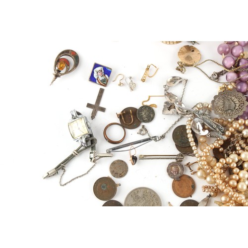 46 - Property of a deceased estate - a bag containing assorted costume jewellery including a silver hinge... 