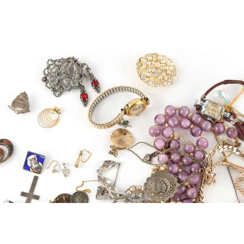 46 - Property of a deceased estate - a bag containing assorted costume jewellery including a silver hinge... 