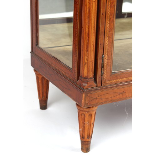 328 - The Henry & Tricia Byrom Collection - a good quality 19th century Continental satinwood & marquetry ... 