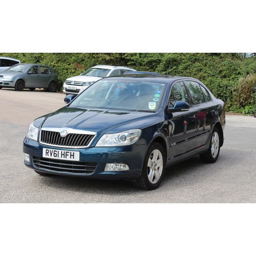 545 - Property of a deceased estate - car - Skoda Octavia Elegance, 1.4 petrol, September 2011, manual, La... 