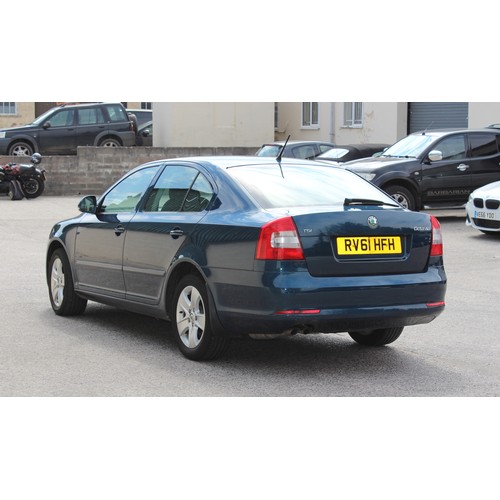 545 - Property of a deceased estate - car - Skoda Octavia Elegance, 1.4 petrol, September 2011, manual, La... 