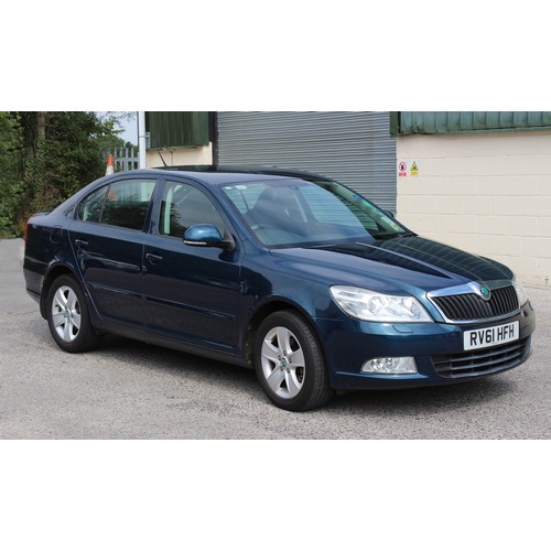 545 - Property of a deceased estate - car - Skoda Octavia Elegance, 1.4 petrol, September 2011, manual, La... 