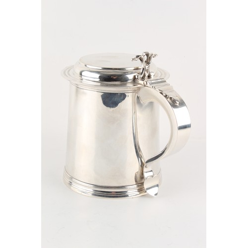 215 - Property of a deceased estate - a 17th century style silver lidded tankard, James Parkes & Co., Lond... 