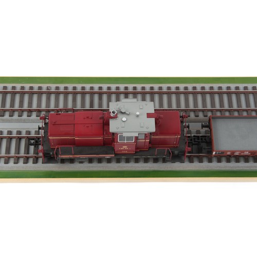 282 - Property of a lady - model railways - a finely detailed Marklin 'O'-gauge DB Class V 60 diesel locom... 