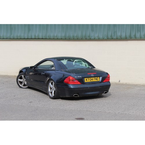 372 - Property of a deceased estate - car - Mercedes SL350, 2004, petrol, automatic, black, 97,065 miles, ... 